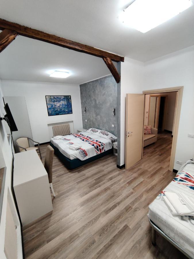 Albergo Baffo Chiuro Eksteriør bilde